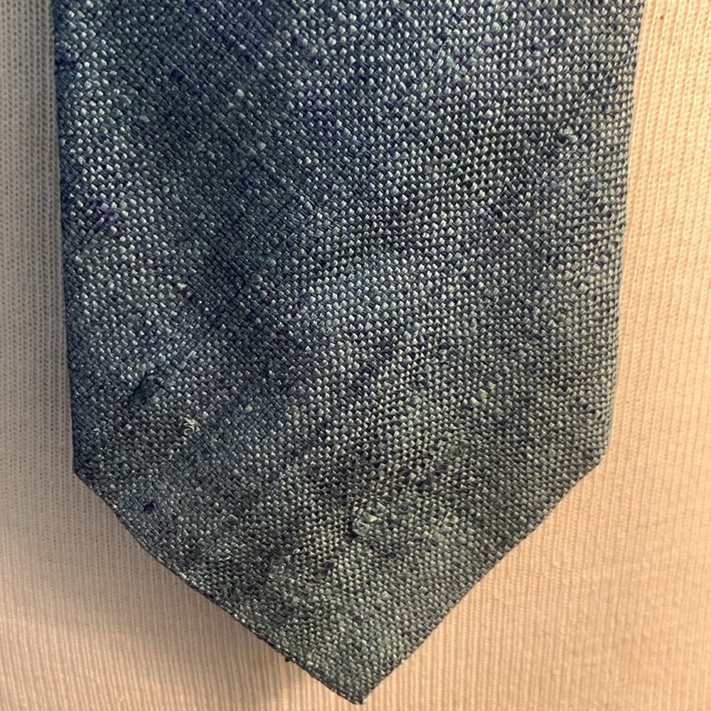 70’s TEAL BLUE RAW SILK NECKTIE FROM CAROL CRAVATS OF NEWBURYPORT ST., BOSTON MA - Picture 5 of 13